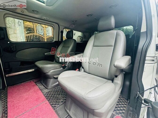 Ford Tourneo Titanium 2.0 AT 2019 - 660 Triệu