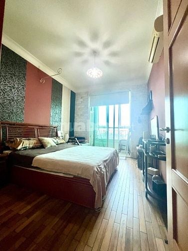 Bán căn hộ 2 phòng ngủ 98m The Manor cách Quận 1 - 5 phút di chuyển