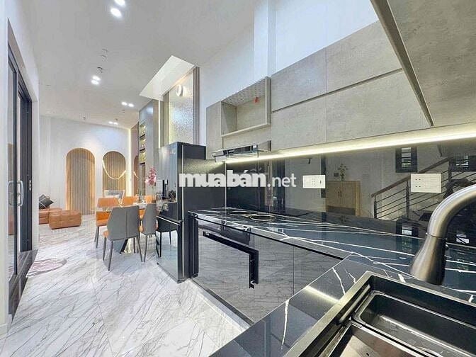 nhà 3 tầng 3 mê kiệt 3m Hoàng hoa thám nhà xây kiên cố