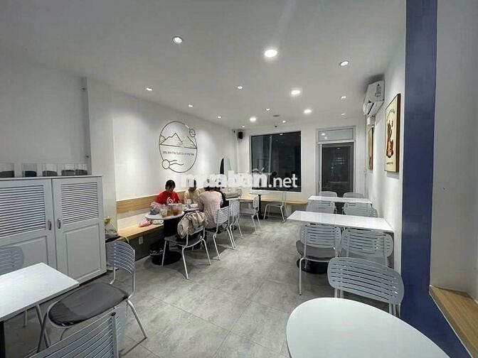 Nhà Mặt Tiền Nguyễn Gia Trí – Khu Sầm Uất Bình Thạnh – 4 Tầng Giá Tốt!