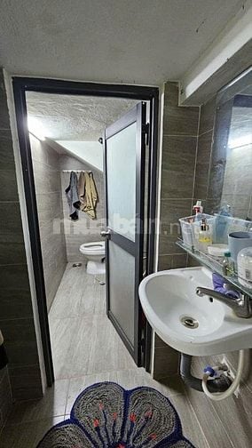 CĂN HỘ DIỆN TÍCH KHỦNG 105M2, 4PN, 3WC, CHỈ 3.3TỶ, QUẬN 5, MẶT TIỀN TT