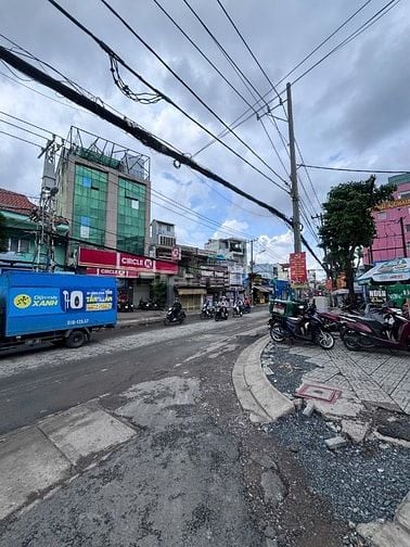 🌹 Nhà hẻm rộng 452 Thống Nhất p16, 5,5x11m, 4 Lầu, 5 pn, sổ hồng 