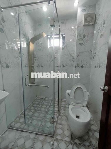 đs 6 . bhh A . 70m2 4 tầng. hẻm xe hơi . 7 ty nhỉnh . shr