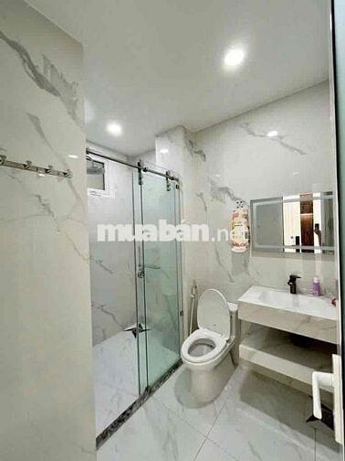 CHO THUÊ NHÀ MẶT TIỀN NGUYỄN VĂN ĐẬU - 460M2 - 5PN 4WC - LÀM VP, SPA
