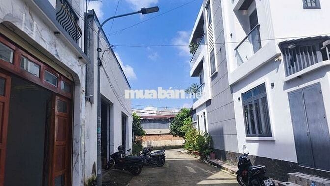 BÁN NHÀ CHÍNH CHỦ, TỈNH LỘ 10 BÌNH TÂN 4 LẦU 6PN, HẺM LỚN 7M