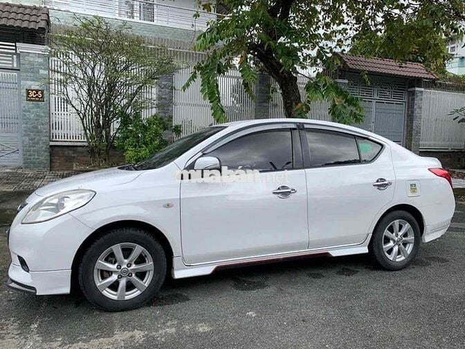 Nissan Sunny 2018 1.5 XV Premium - 68000 km