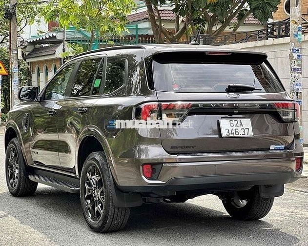 EVEREST 2.0 SPORT 2023 LƯỚT 25.000KM NHƯ XE MỚI