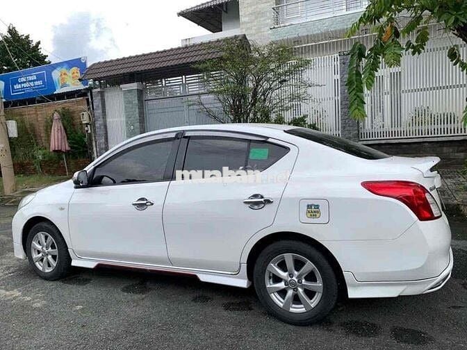 Nissan Sunny 2018 1.5 XV Premium - 68000 km