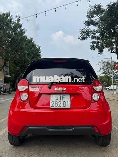 Chính chủ bán Chevrolet AT 2015 giá tốt