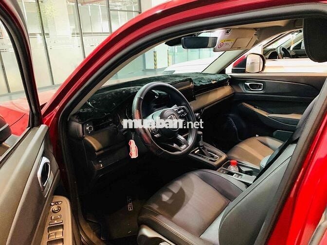 Honda HRV G 2025 Lướt 17000km Siêu Đẹp Hãng Bán