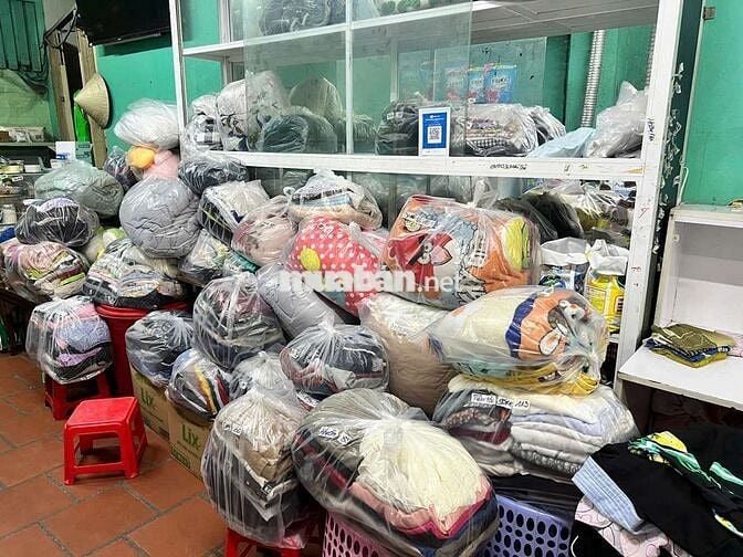 Sang Tiệm Giặt Ủi Gần Chợ Tân Thới Nhất Q12