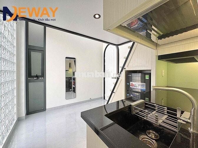 CĂN HỘ MỚI 100% GẦN ĐẦM SEN, ĐẠI HỌC VĂN HIẾN FULL NỘI THẤT BAN CÔNG