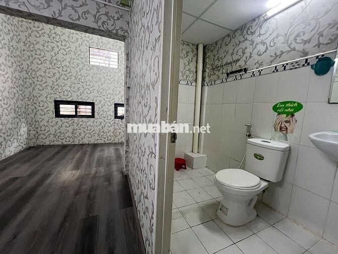 cho thuê Nhà 3PN- 3WC  8J Trần Hữu Trang p10 Phú nhuận