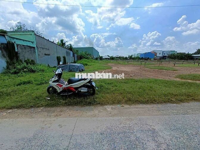 🆘ĐẤT 11 x 61m MẶT TIỀN ĐƯỜNG XUÂN THỚI SƠN 37, GẦN NGÃ BA GIỒNG