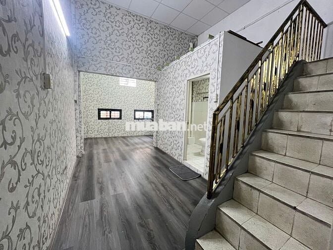 cho thuê Nhà 3PN- 3WC  8J Trần Hữu Trang p10 Phú nhuận