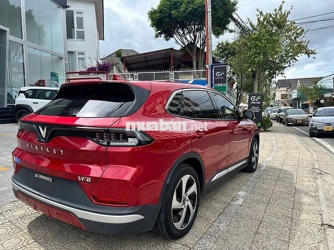 VinFast VF8 2022 Eco - 38000 km