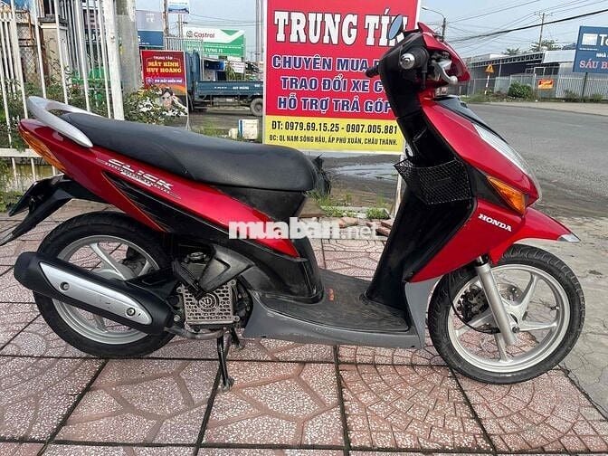 Click 2008 xe đẹp máy zin nhỏ gọn biển 65 dể sài