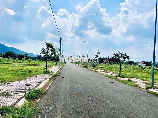 Cơ hội sở hữu lô đất đẹp 126M2  ngay cửa ngõ CT Biên Hòa - Vũng Tàu!