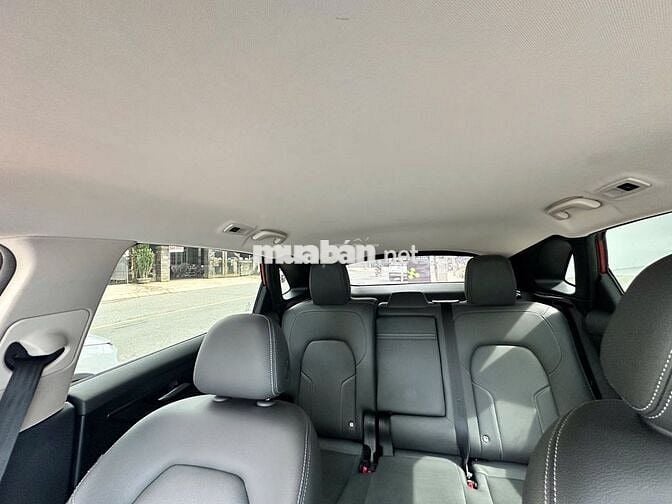 VinFast VF8 2022 Eco - 38000 km