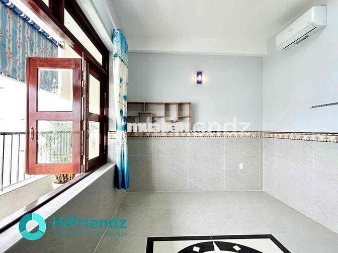 STUDIO BAN CÔNG FULL NỘI THẤT CHỈ TÍNH PHÍ ĐIỆN NƯỚC GẦN ĐH BÁCH KHOA