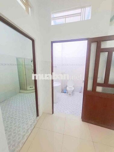 Chính chủ gửi Cho thuê nhà mới sơn ở kp1 Phường Bửu Long (cũ)