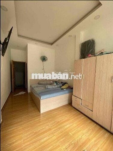 5PN, 4WC. Hẻm xe hơi Lãnh Binh Thăng - Tuệ Tĩnh, Q11. DT: 4.5x14m