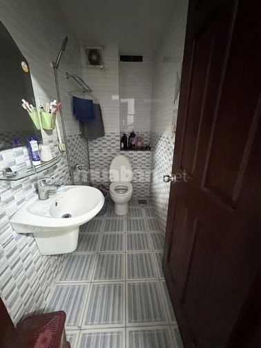 4×15 Chỉ 5.5 tỷ Nhà 3 tầng hẻm xe hơi thông giảm mạnh bán trong tháng