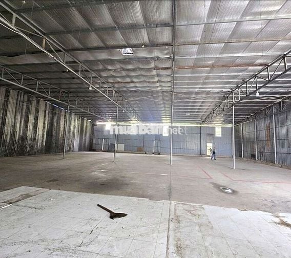 CHO THUÊ KHO,XƯỞNG 420M² GIÁ 40TR/T, Đ CÔNG 24/7 TÂY THẠNH