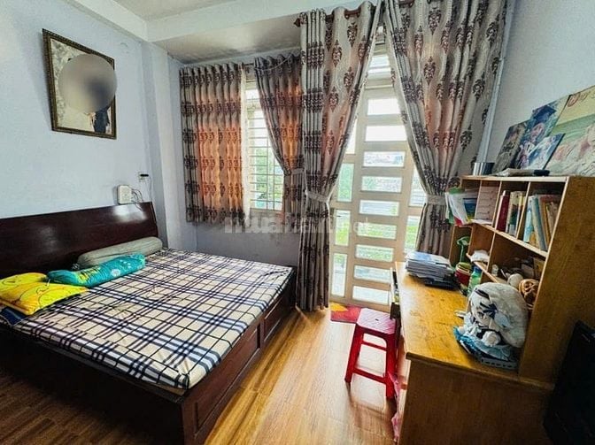 4×15 Chỉ 5.5 tỷ Nhà 3 tầng hẻm xe hơi thông giảm mạnh bán trong tháng