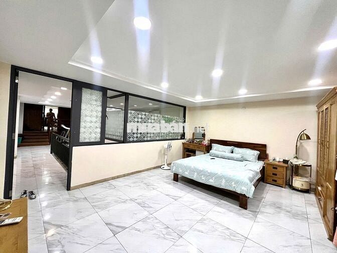 CHO THUÊ NHÀ KINH DOANH 3 TẦNG RỘNG 190M2/SÀN NGÃ TƯ LÊ HỒNG PHONG