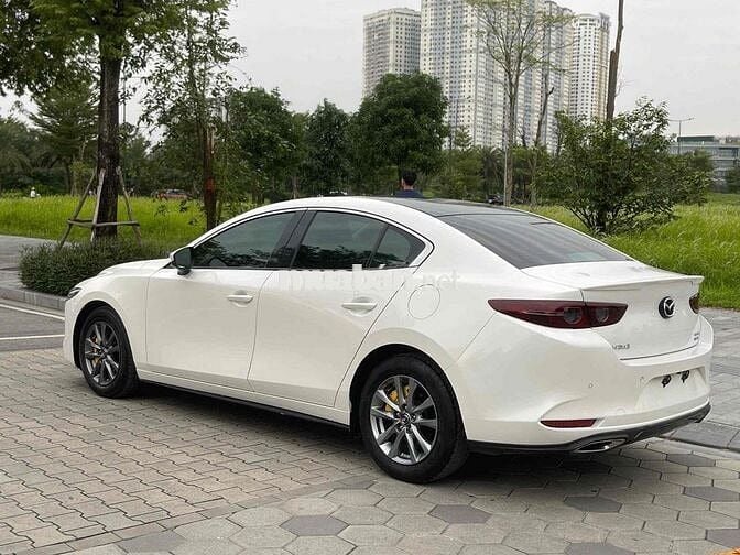 Mazda 3 2023 Luxury