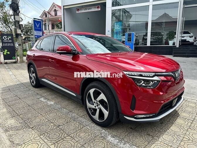 VinFast VF8 Eco 2022 - 38000 km