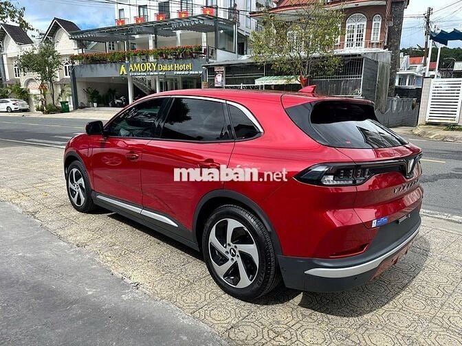 VinFast VF8 2022 Eco - 38000 km