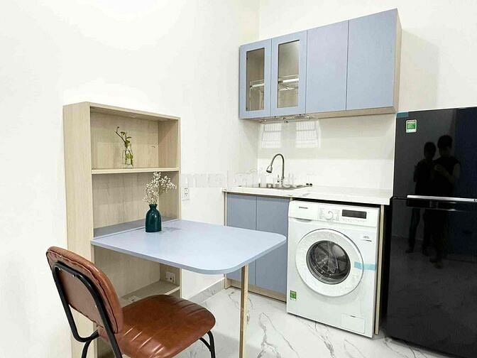 Căn Hộ Sang Trọng Mới Xây Ngay Bờ Kè Hoàng Sa Q3