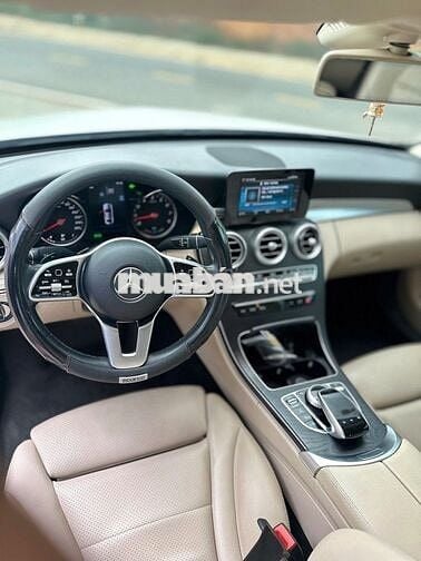 Mercedes Benz C Class 2019  - 61000 km