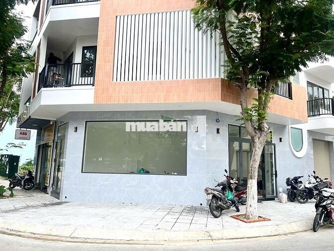 CHO THUÊ MẶT BẰNG MỚI XÂY LÔ GÓC GẦN CHUNG CƯ KHU HÀ QUANG 1