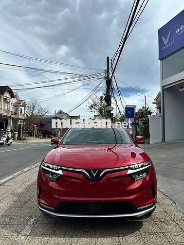 VinFast VF8 2022 Eco - 38000 km