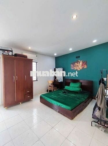 Cho thê studio ban công full nội thất ngay trung tâm quận 3