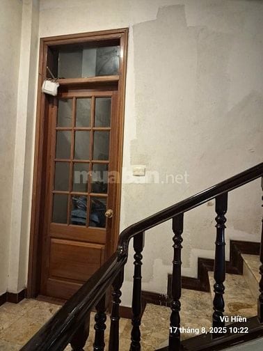 BÁN NHÀ 4 tầng mặt phố Long Biên 2, Bồ Đề, 64,5m2, nở hậu 