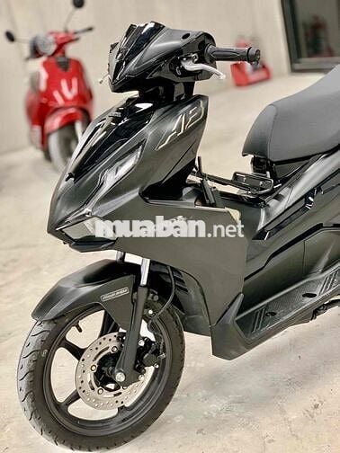 Honda Air Blade 125 2025 chính chủ xe như mới hãng