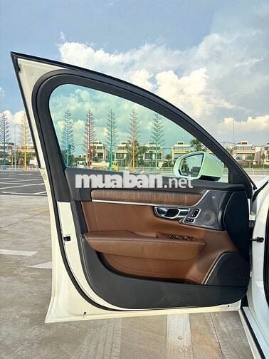 VOLVO S90 T6 Inscription AWD Model 2021