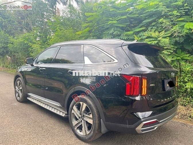 Kia Sorento Premium 2.2 AT AWD 2021 - 795 Triệu