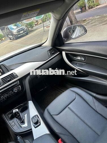 BMW 3 Series model 2016 320i chuẩn zin 100%