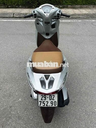 Honda SH 12/2024!! 350i nhập khẩu ý / chạy lướt.