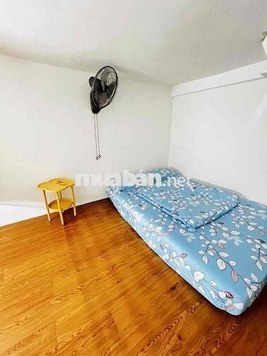 Nhà Nguyên căn Nguyễn Trãi Quận 1 Full nội thất