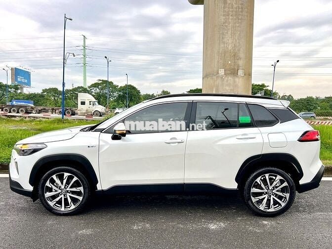 Cross HEV 2024  - 11654km-LƯỚT- GIÁ TỐT - CÒN GIẢM