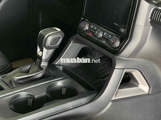 Bán Xe Bán Tải Colorado