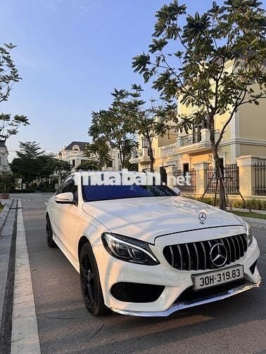 Mercedes Benz C 2015 C300 AMG - 120000 km