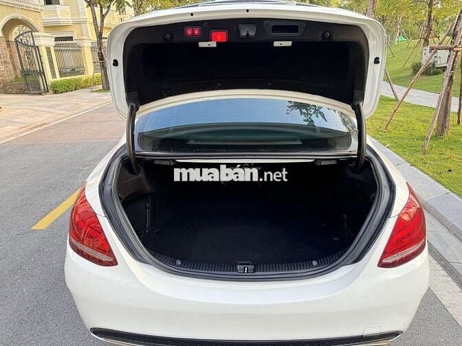 Mercedes Benz C 2015 C300 AMG - 120000 km