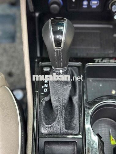 Hyundai Tucson 2.0 ATH xăng đặc biệt sản xuất 2021